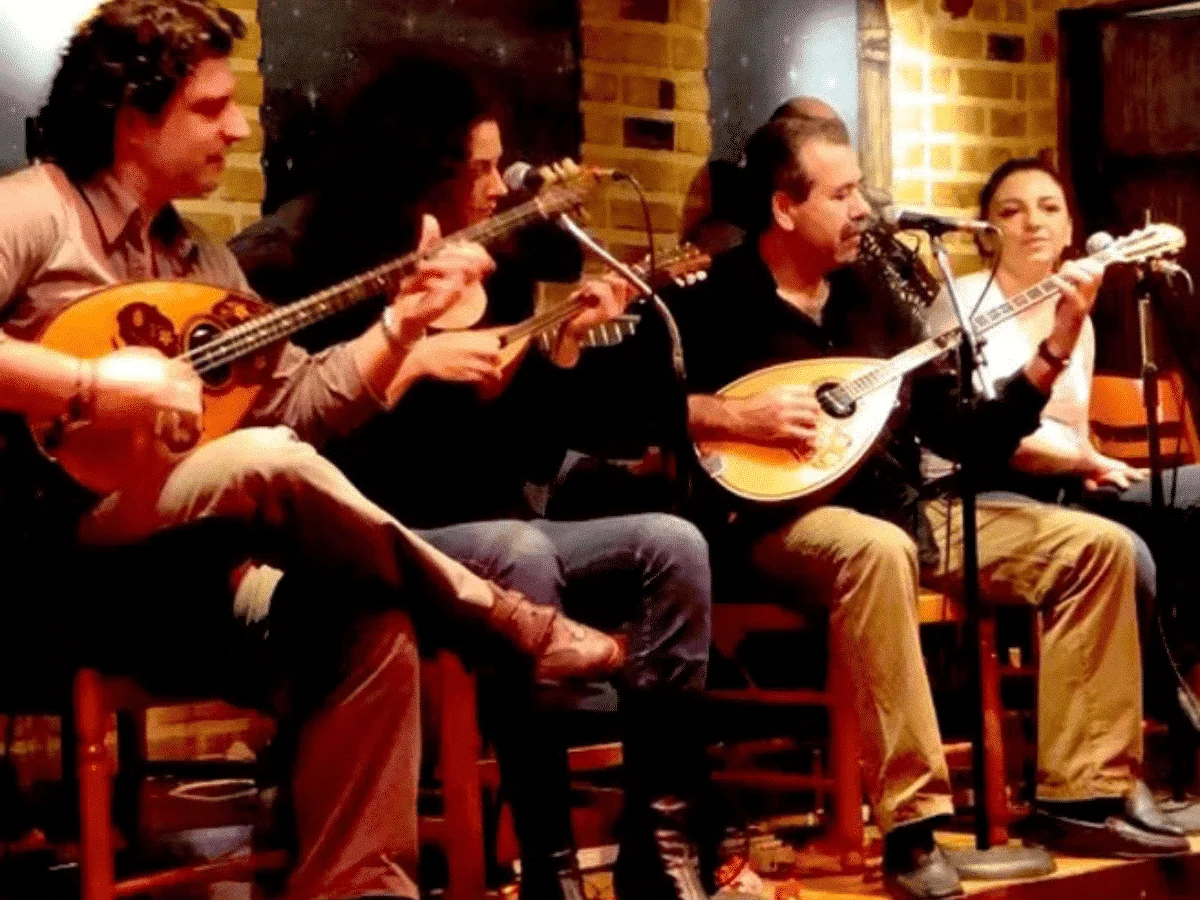 Soirée traditionnelle à la taverne grecque – Image 2